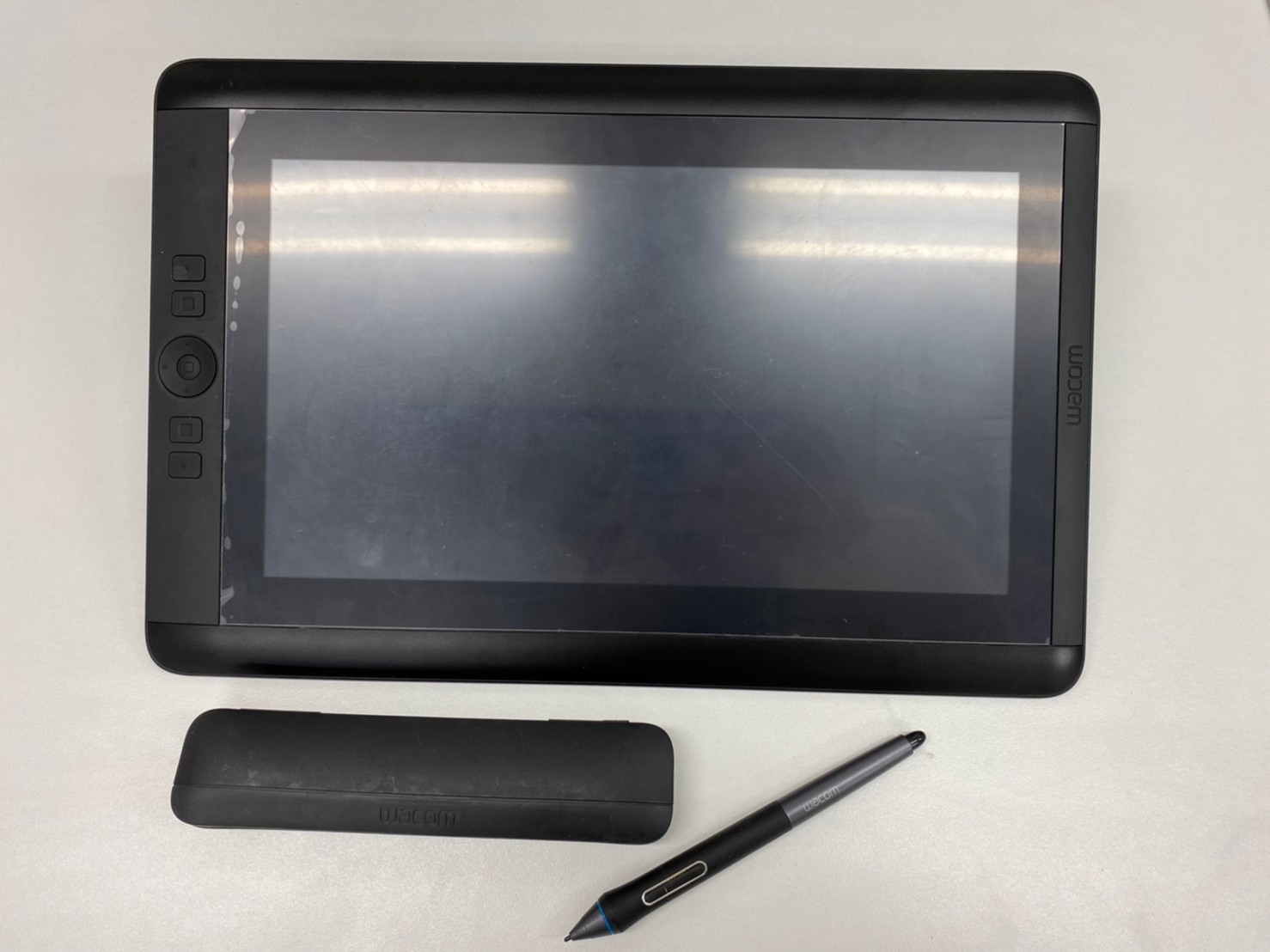 液晶タブレット